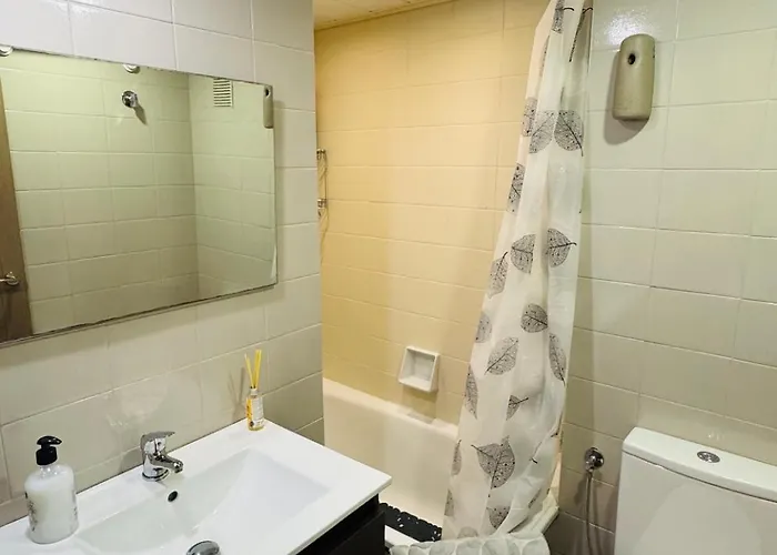 Simpatico Piso Con 2 Piscinas Y Vistas Al Mar アパート *