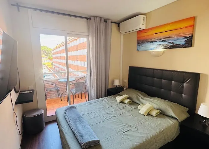 Simpatico Piso Con 2 Piscinas Y Vistas Al Mar アパート